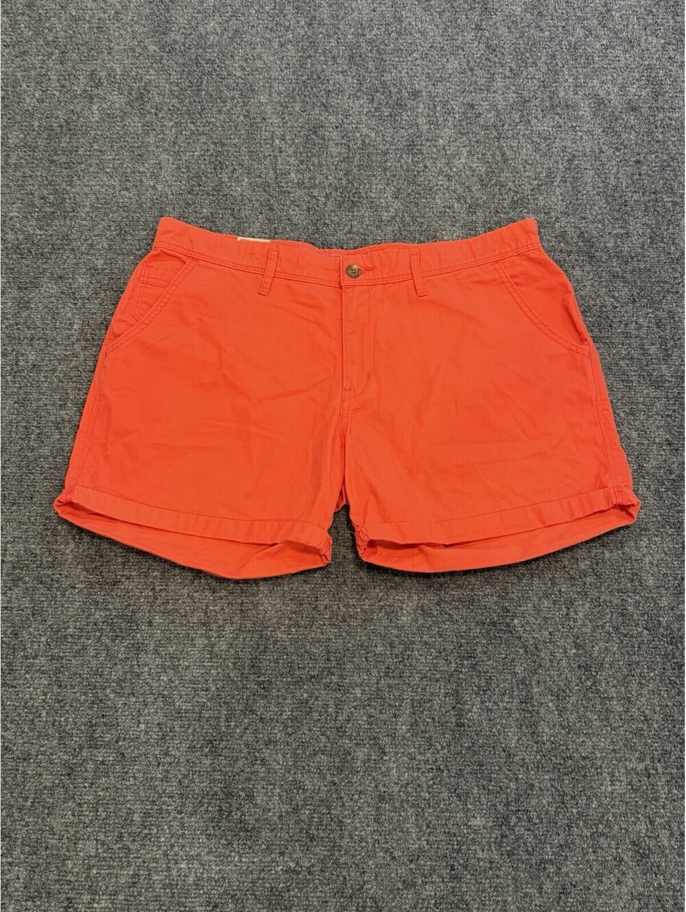 Levis Chino Shorts Womens 32/14 Coral Mid Rise Zip Fly Cuffed Casual Flat Front